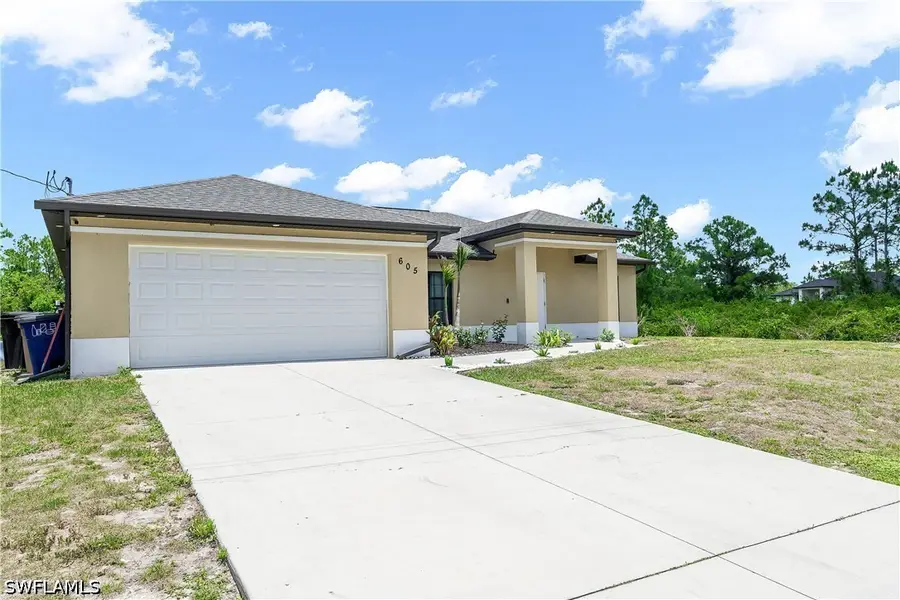 605 E 11th Street, Lehigh Acres, FL 33972 - #2