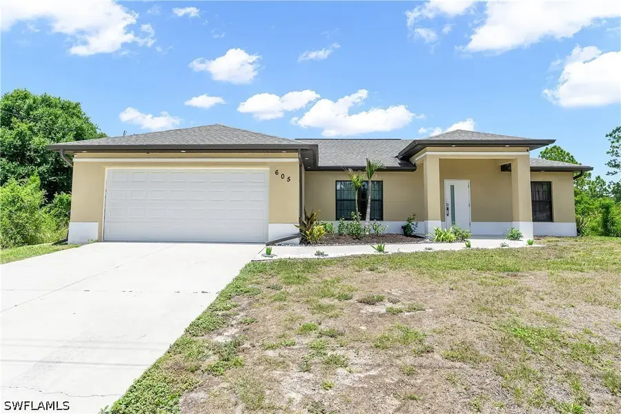 605 E 11th Street, Lehigh Acres, FL 33972 - #3