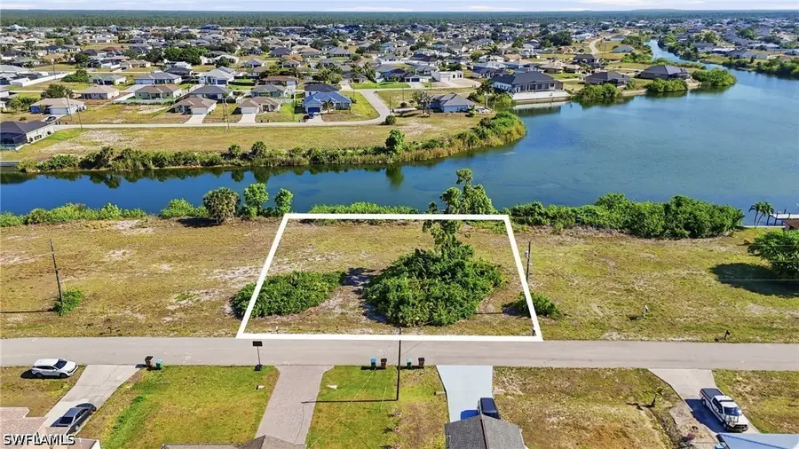 527 NW 24th Terrace, Cape Coral, FL 33993 - #2