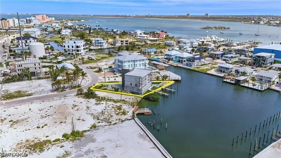 855 Lagoon Street #4, Fort Myers Beach, FL 33931 - #3