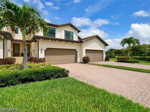2359 Montserrat Lane #202, Naples, FL 34120