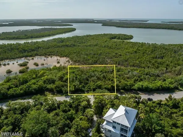 822 Whiskey Creek Drive, Marco Island, FL 34145