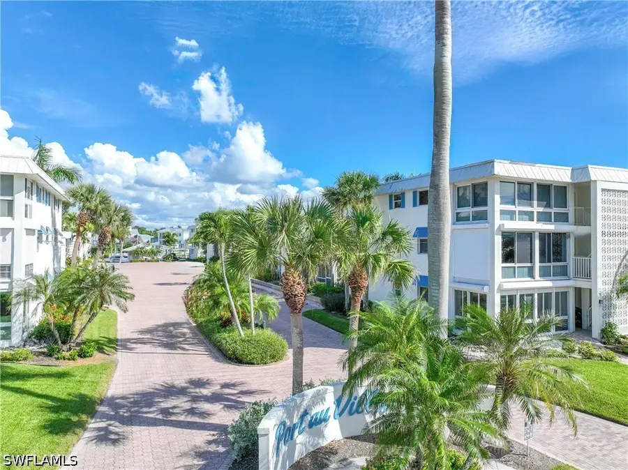 2100 Gulf Shore Boulevard N #212, Naples, FL 34102 - #3
