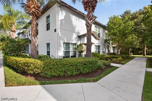 9076 Gervais Circle #410, Naples, FL 34120