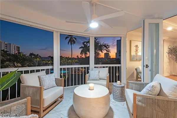 400 Park Shore Drive #304, Naples, FL 34103