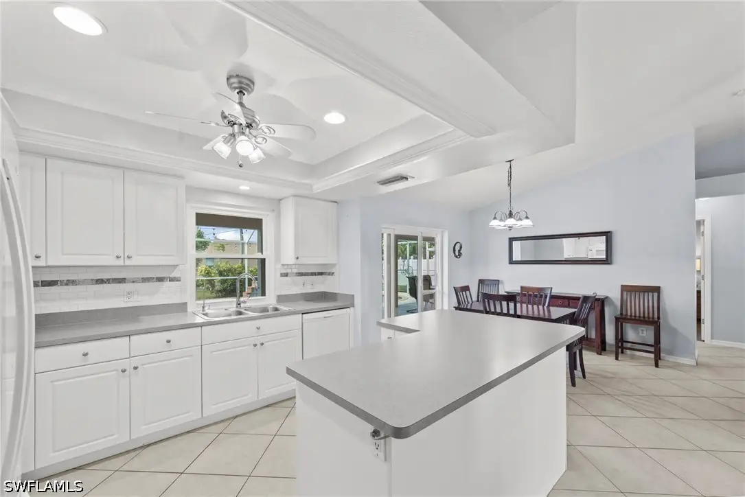 618 SE 15th Terrace, Cape Coral, FL 33990 - #1