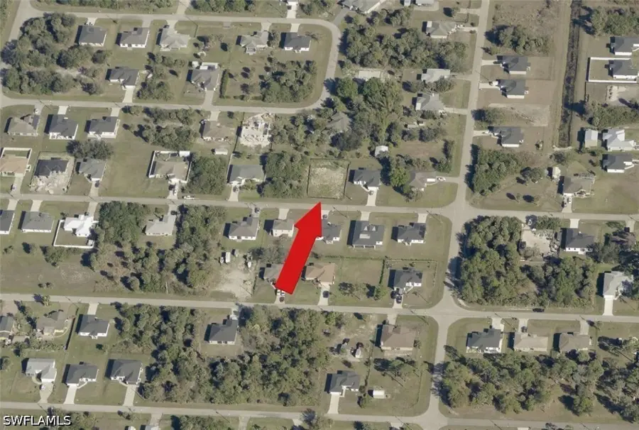 6138 Hershey Avenue, Fort Myers, FL 33905 - #3