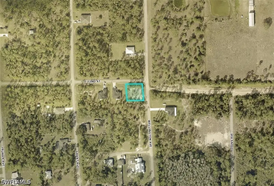 3406 E 22nd Street, Alva, FL 33920 - #2