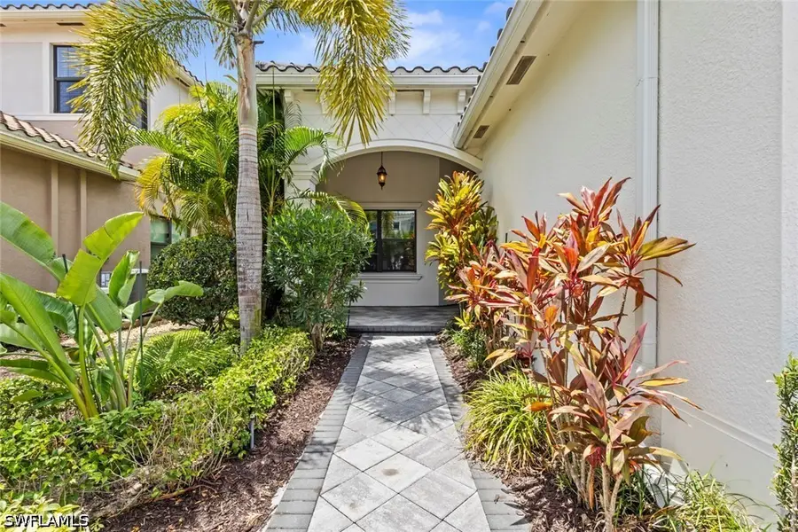 4715 Kensington Circle, Naples, FL 34119 - #2