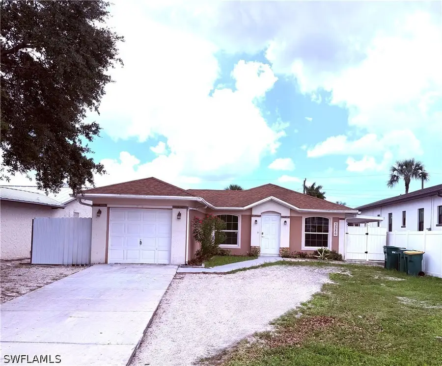 3586 Seagrape Avenue, Naples, FL 34104 - #2