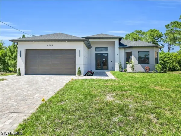 4204 3rd Street W, Lehigh Acres, FL 33971