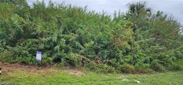 305 Rand Avenue, Lehigh Acres, FL 33974