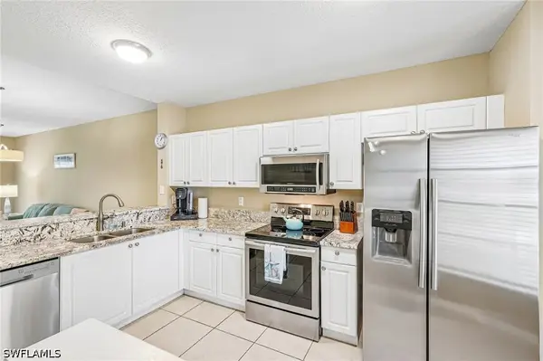 9185 Celeste Drive #1-103, Naples, FL 34113