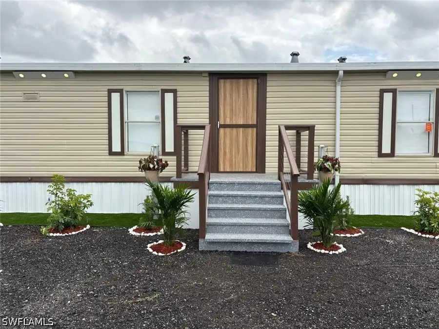 555 N Palomino Street, Clewiston, FL 33440 - #2