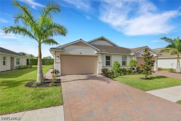 831 Enbrook Loop, Naples, FL 34114