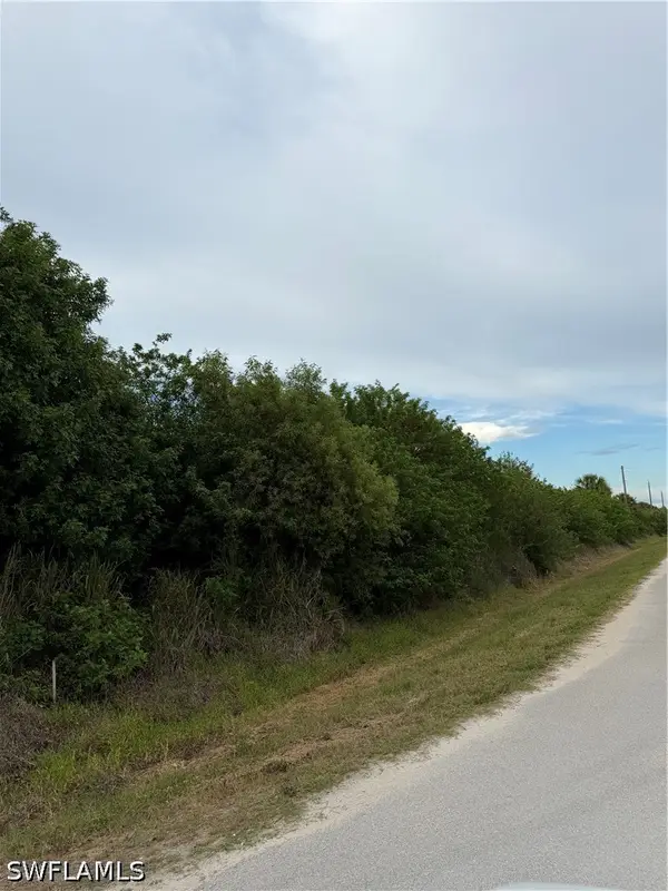 000 41st Avenue Nw, Naples, FL 34120