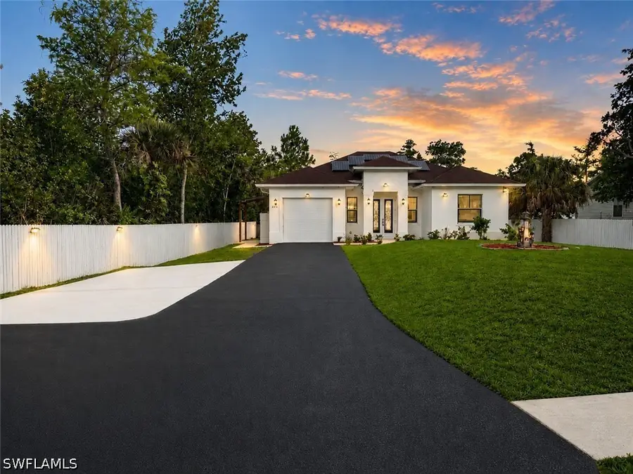 233 39th Avenue Ne, Naples, FL 34120 - #2