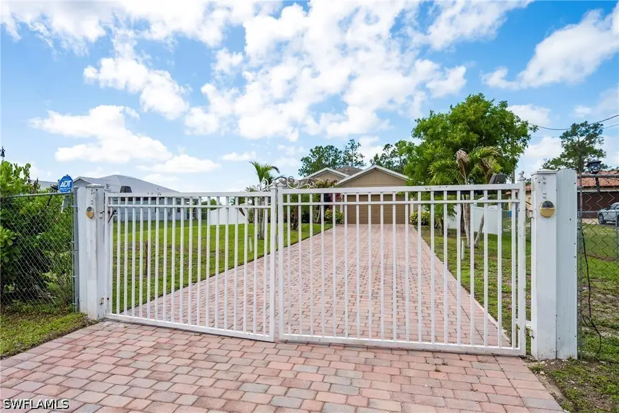 3582 45th Avenue Ne, Naples, FL 34120 - #2