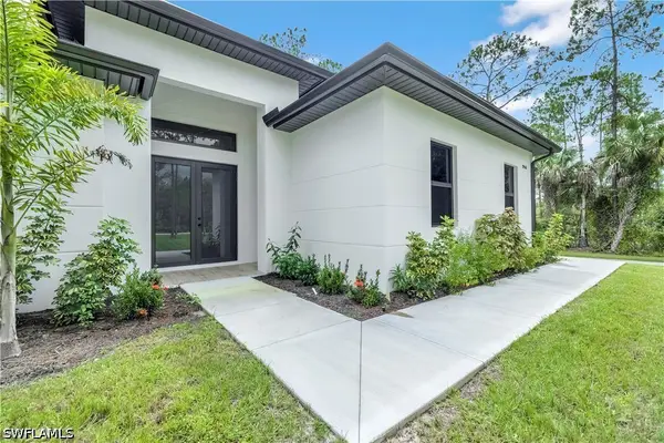 3765 16th Avenue Se, Naples, FL 34117