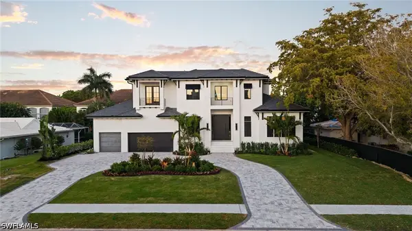 3840 Crayton Road, Naples, FL 34103