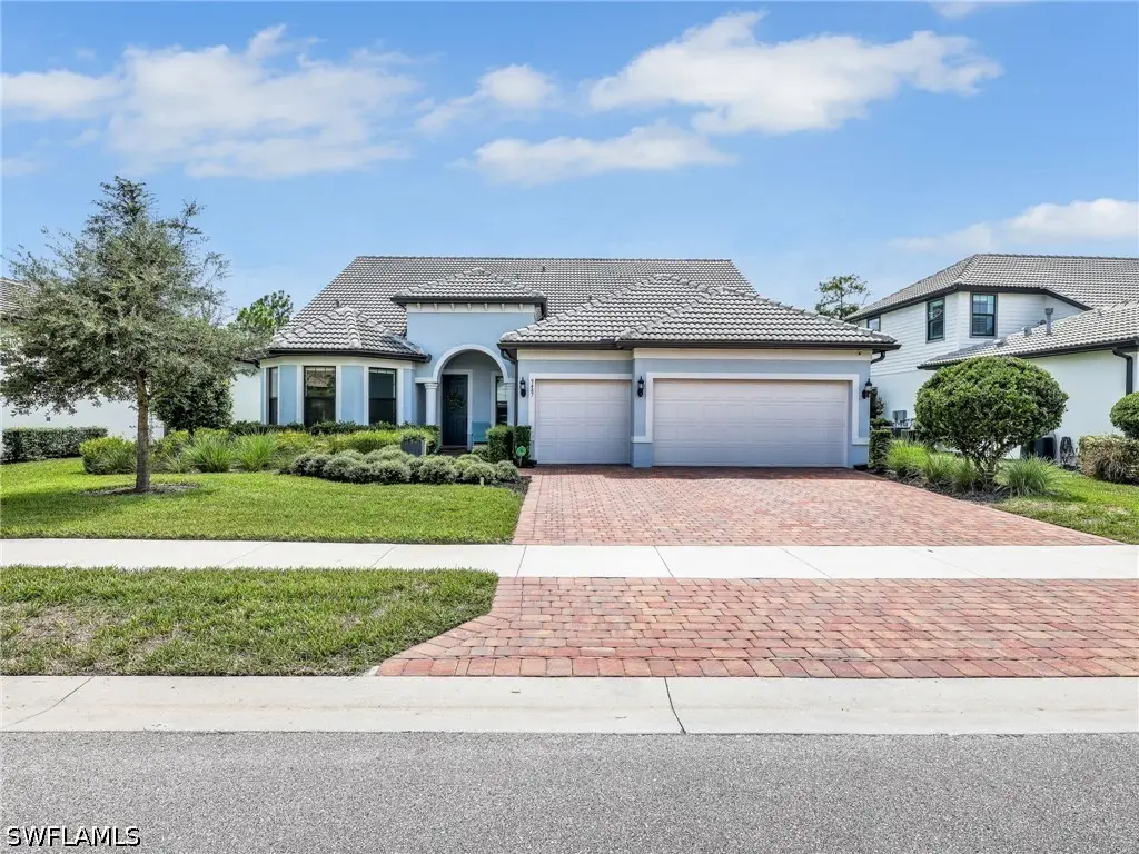 9487 Greyhawk Trail, Naples, FL 34120 - #1