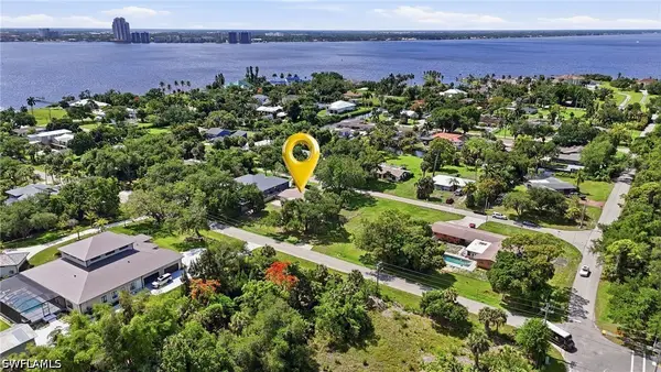 55 Aqua Lane, North Fort Myers, FL 33903