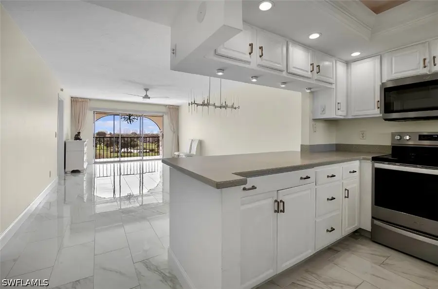 37 High Point Circle E #602, Naples, FL 34103 - #3