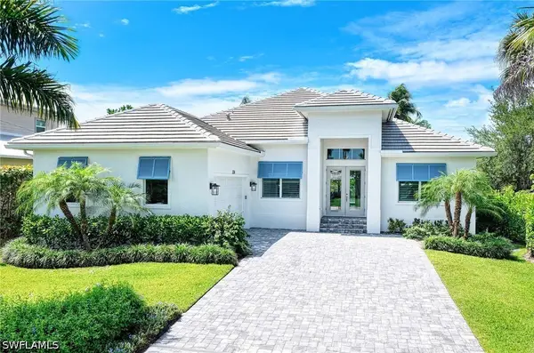 1114 6th Lane N, Naples, FL 34102