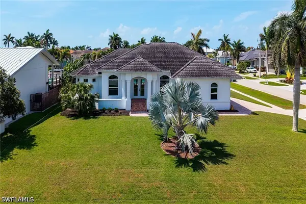 405 Driftwood Court, Marco Island, FL 34145