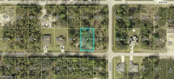 2802 39th Street W, Lehigh Acres, FL 33971