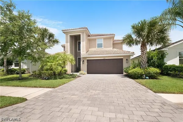 2284 Dancy Street, Naples, FL 34120
