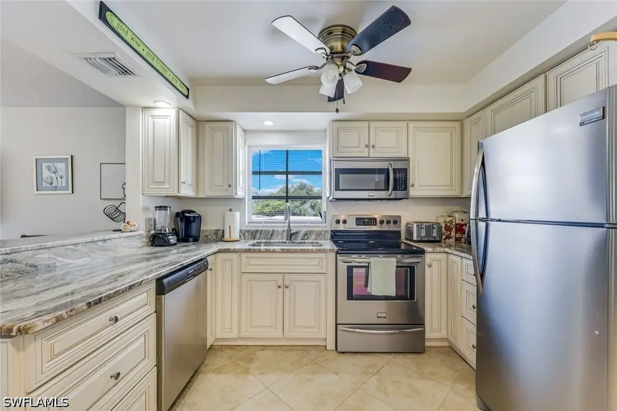 5 High Point Circle W #204, Naples, FL 34103 - #3