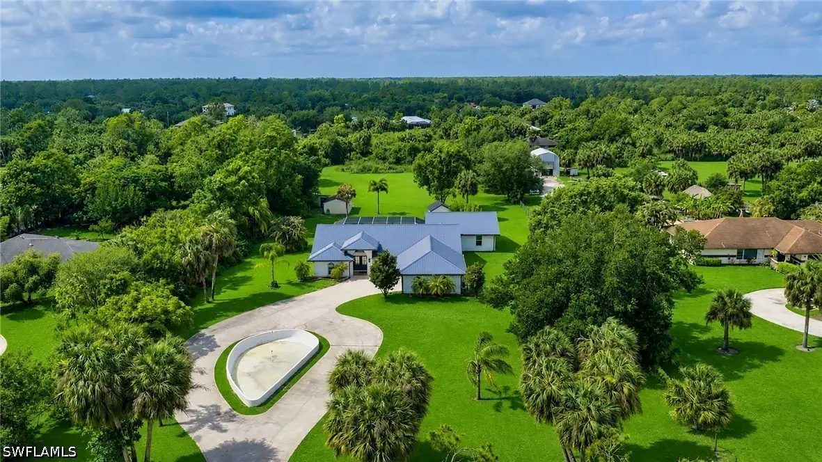 260 20th Avenue Ne, Naples, FL 34120 - #1