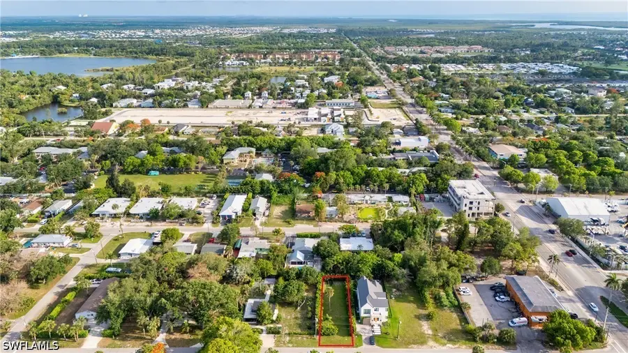 3010 Coco Avenue, Naples, FL 34112 - #2