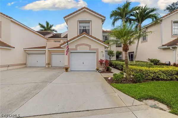 221 Sunrise Cay #203, Naples, FL 34114