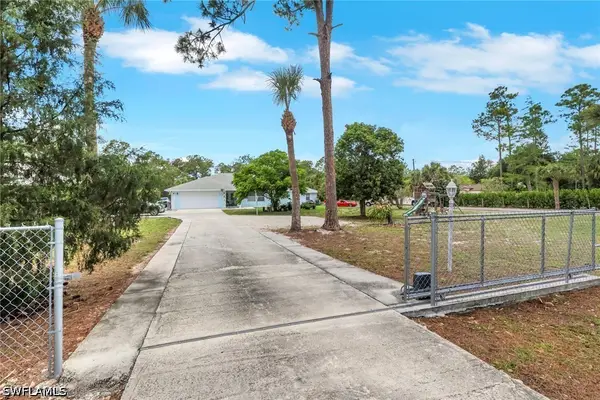 521 31st Street Sw, Naples, FL 34117