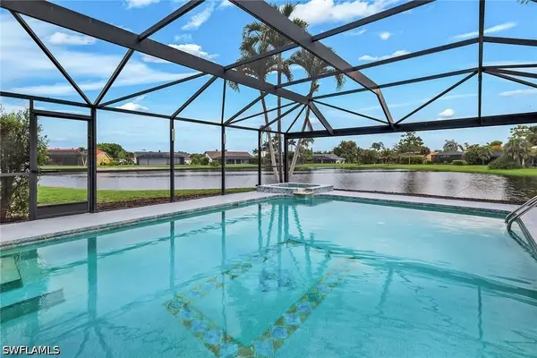 28820 Trenton Court, Bonita Springs, FL 34134
