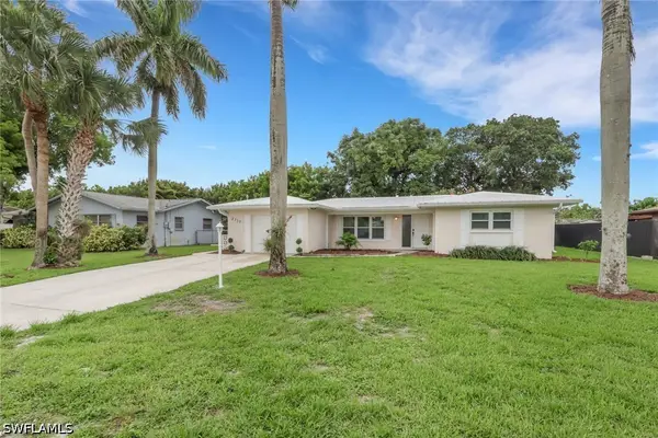 4350 23rd Avenue Sw, Naples, FL 34116