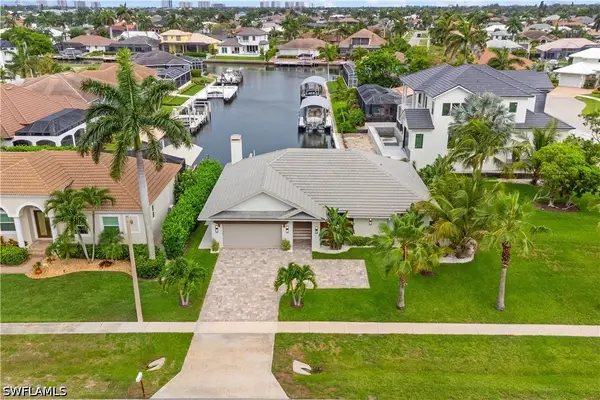 72 N Barfield Drive, Marco Island, FL 34145