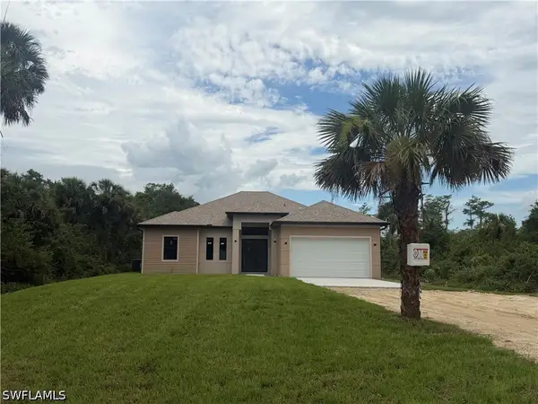 208 45th Avenue Ne, Naples, FL 34120