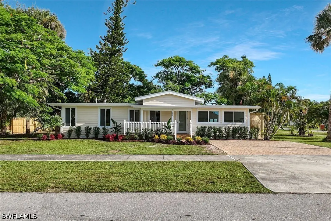 1755 Oakley Avenue, Fort Myers, FL 33901 - #1