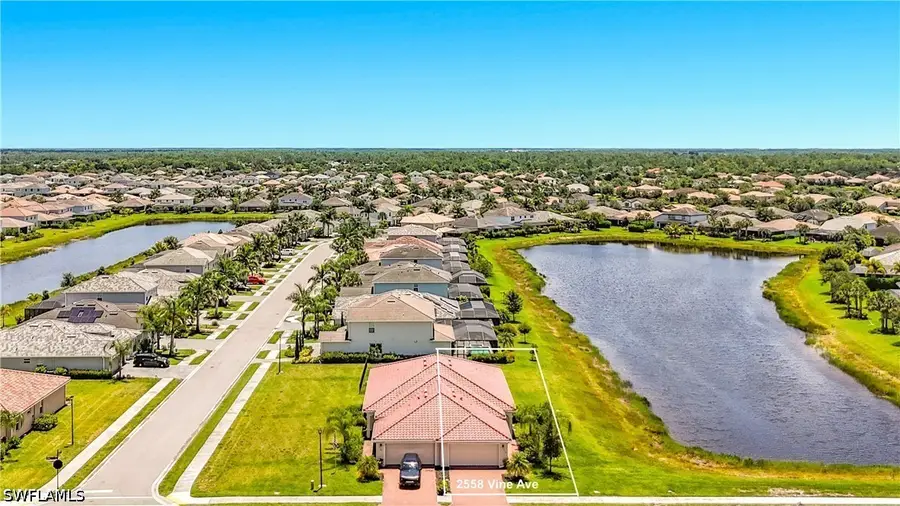 2558 Vine Avenue, Naples, FL 34120 - #2