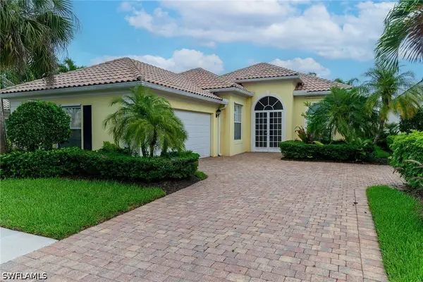 7935 Valentina Court, Naples, FL 34114