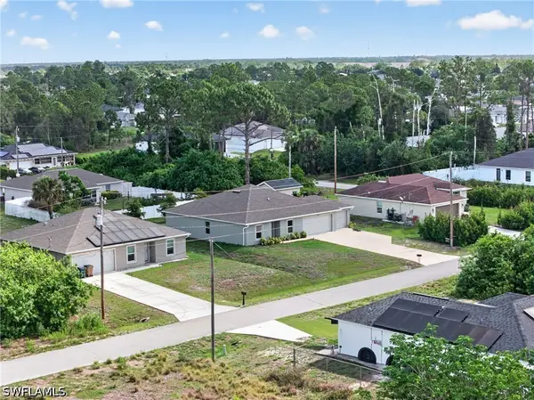 3014 38th Street Sw, Lehigh Acres, FL 33976