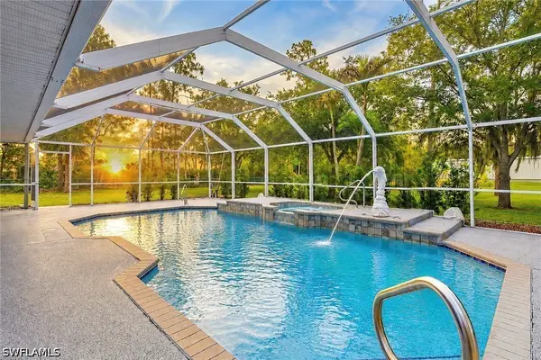 15261 Shamrock Drive, Fort Myers, FL 33912
