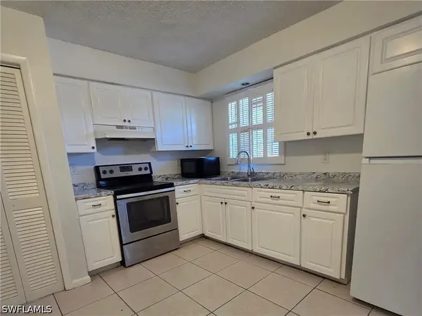 3325 Airport Road N #G7, Naples, FL 34105