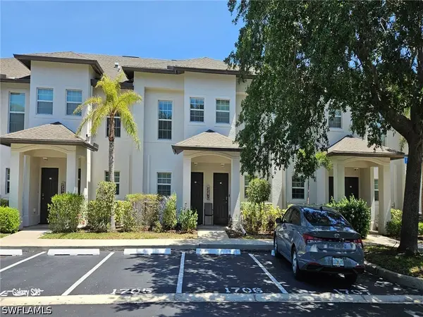9101 Gervais Circle #1705, Naples, FL 34120