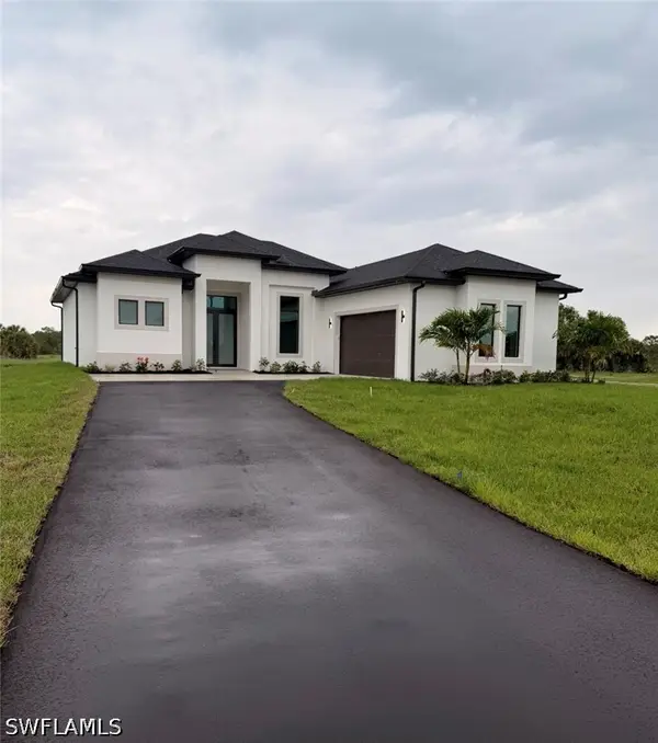 4231 20th Street Ne, Naples, FL 34120