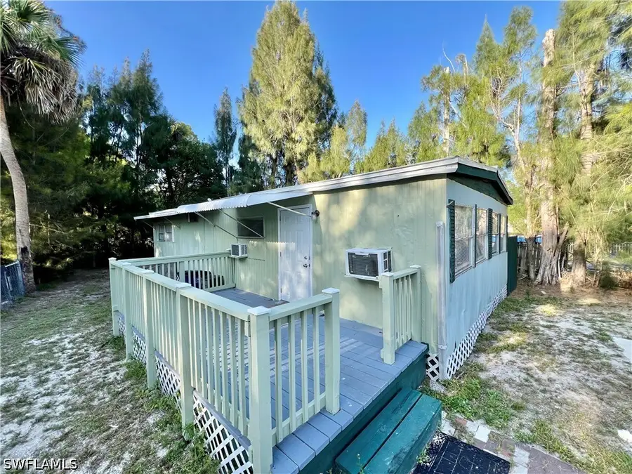 334 Capitol Street, North Fort Myers, FL 33903 - #2