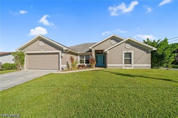 2409 E Edgewater Way, Lehigh Acres, FL 33036
